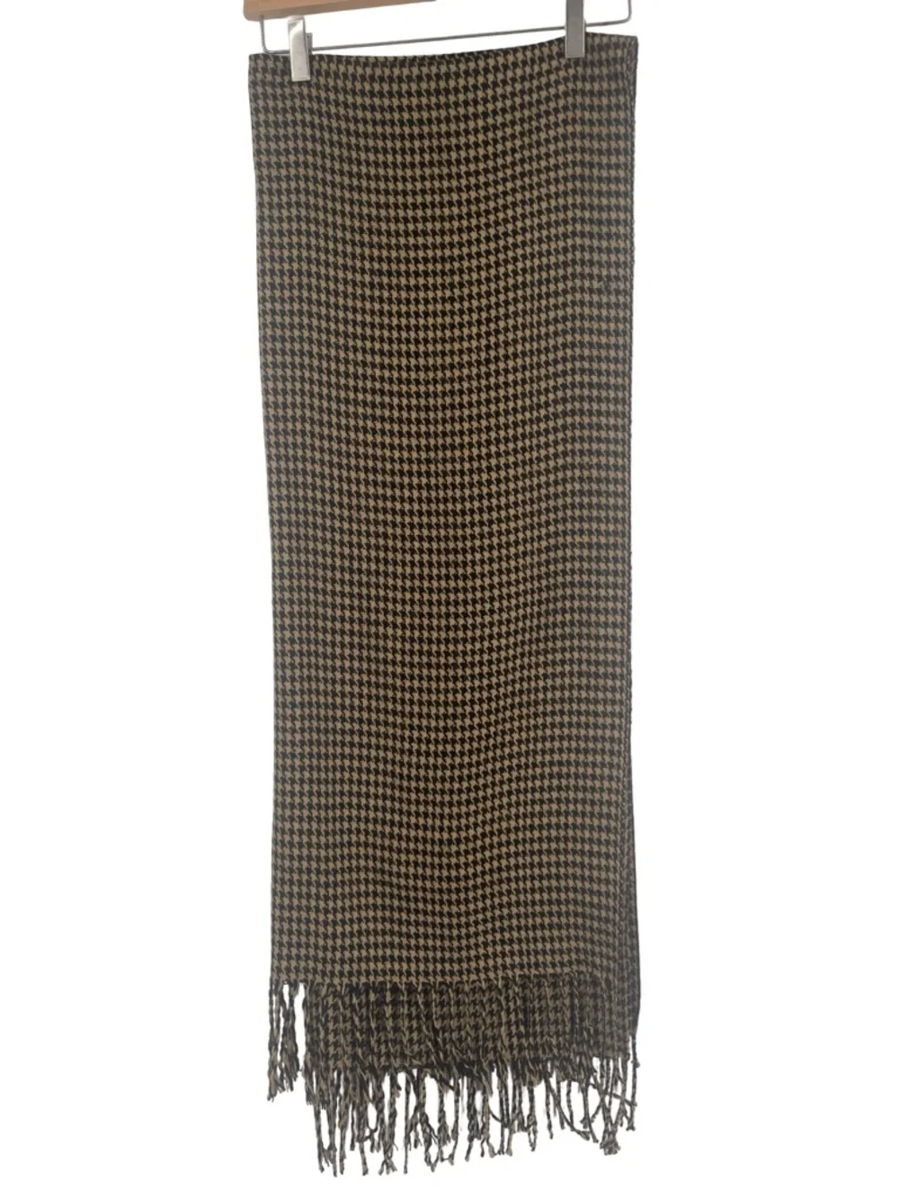 NWT BIJOUX Terner Houndstooth LONG Fringe Wrap Scarf - Brown & Black